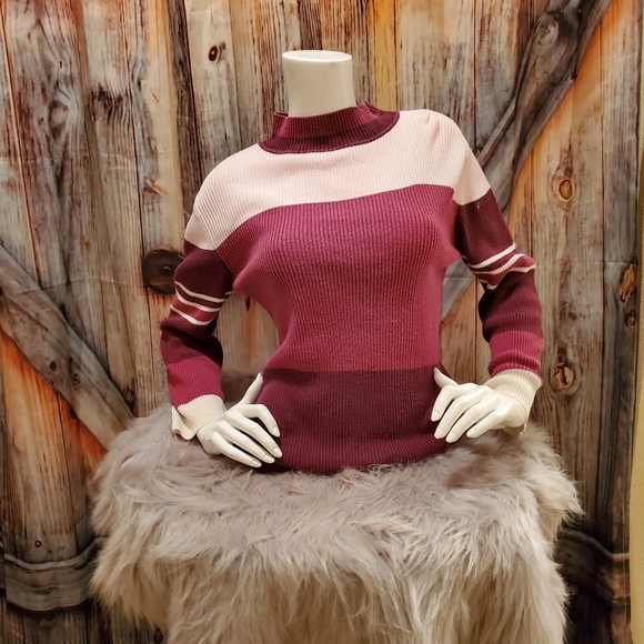 Multicolored pinks and purples sweater - Picture 1 of 3